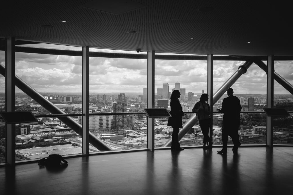 Navigating Market Frameworks charles forerunner 3fpxt37x6uq unsplash (1)